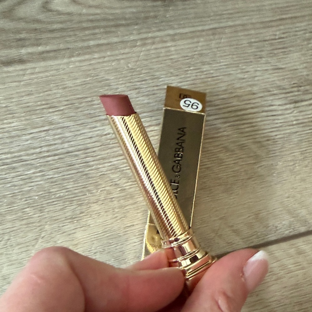 Dolce & Gabbana Matte Lipstick - Dusty Rose (95) “my way”